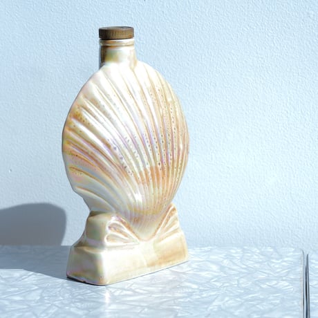 90s Shell  bottle
