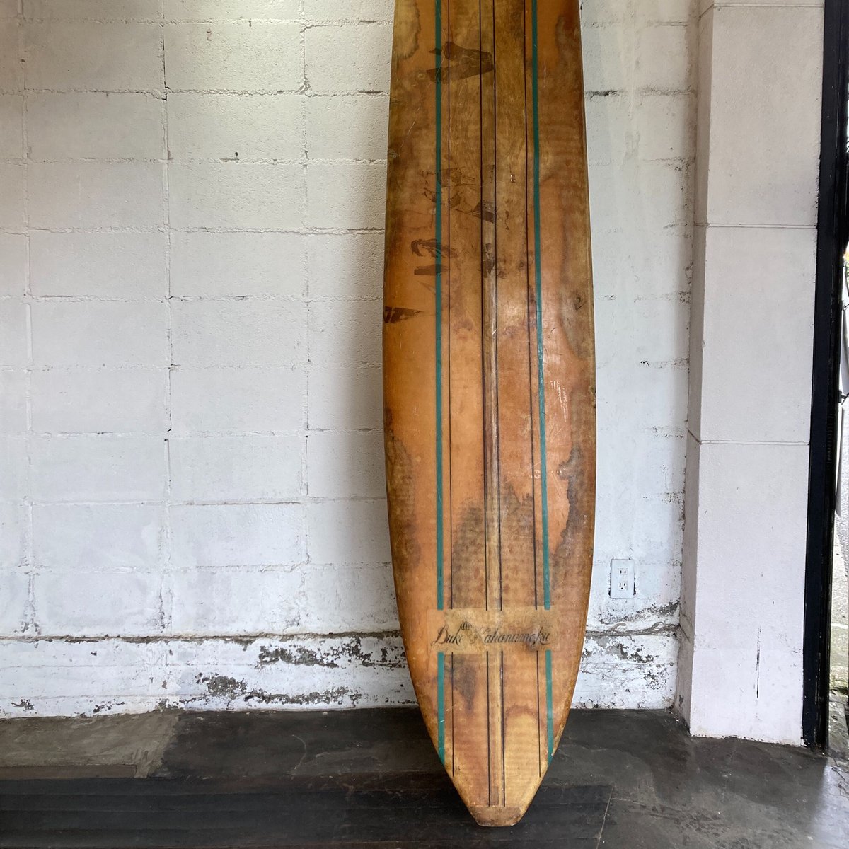 Duke kahanamoku デューク・カハナモク　サーフボード 60s Duke kahanamoku Surfboard | The NOON