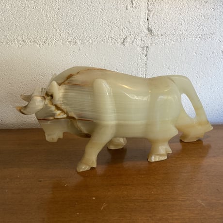 70s Mexican onyx bull