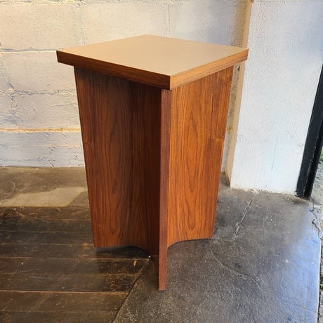 Tenndoumokkou desk