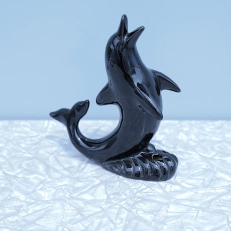 70s ceramic Dolphin black