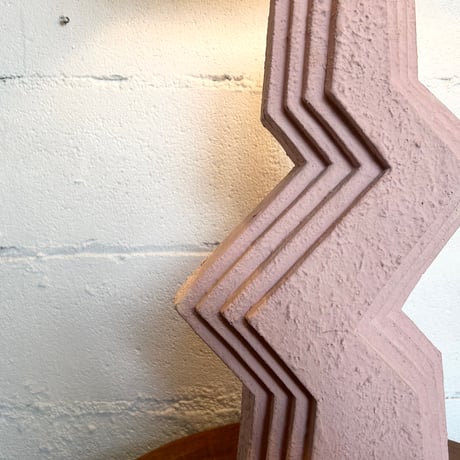 80s zigzag lamp