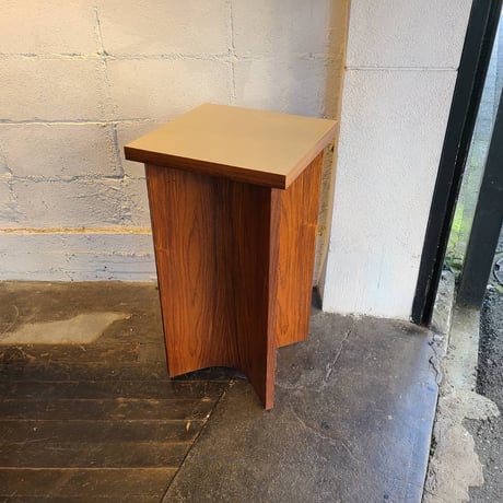 Tenndoumokkou desk