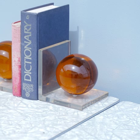 70ｓ Acrylic Book stand