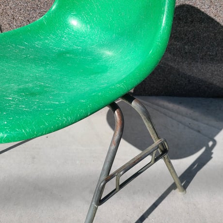 70s Eames shell chair-1