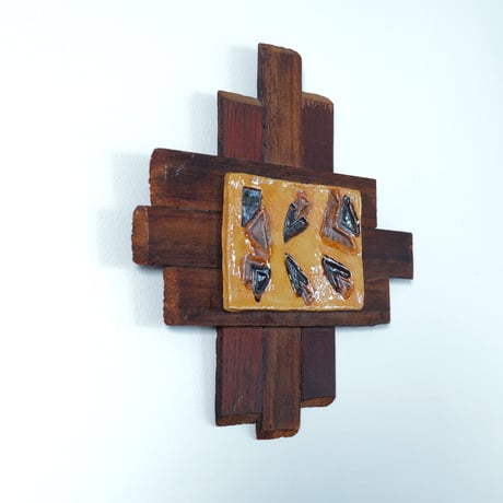 Wall sculpture wood ＆ tile