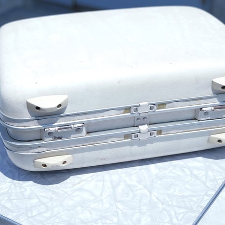 Samsonite mini trunk