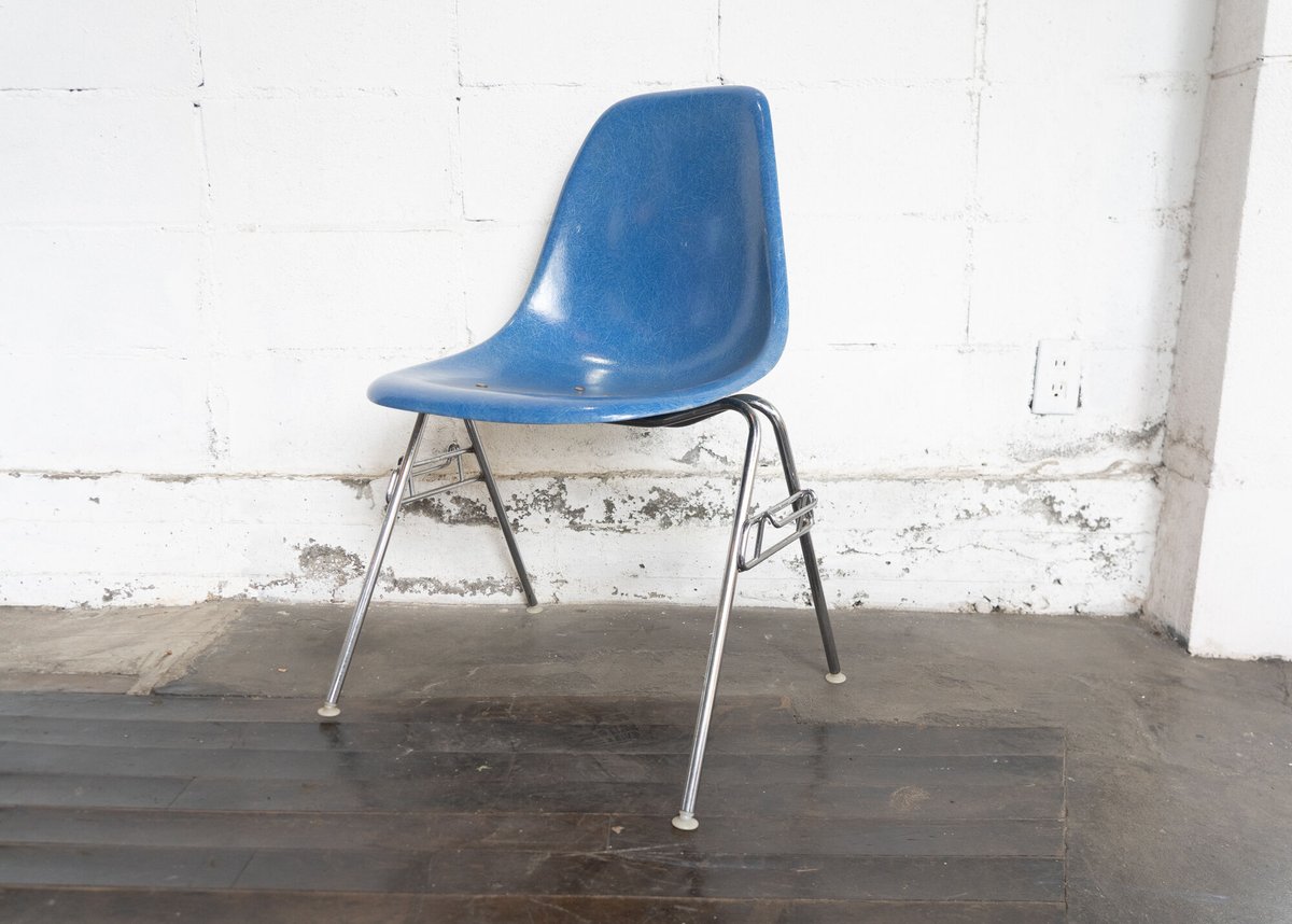 EAMES シェルチェア　ヴィンテージ　1955年〜1970年代 Vintage Eames Chair close up event News｜Ron Herman