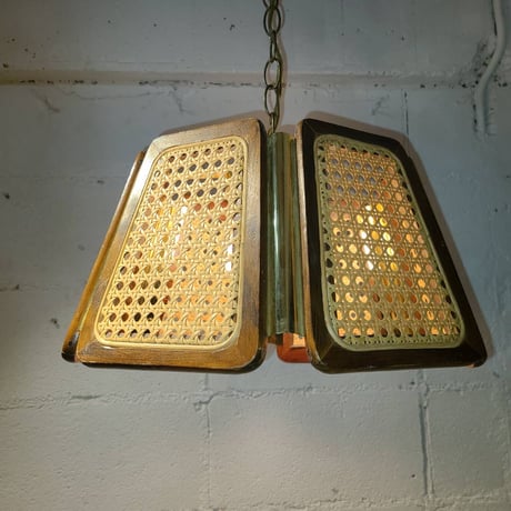 60s Rattan lamp