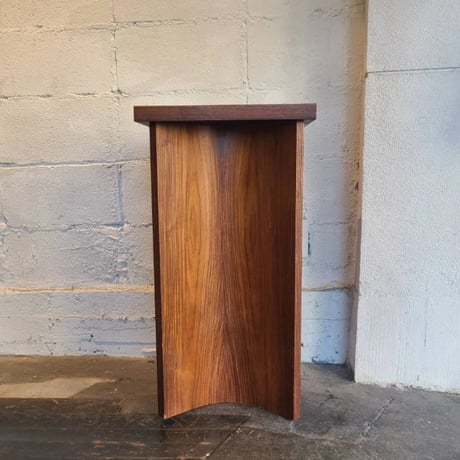 Tenndoumokkou desk