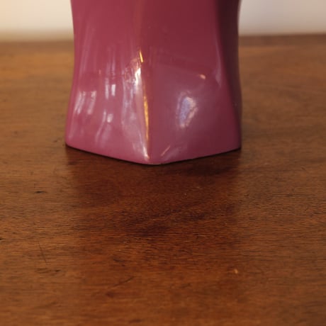 80s pink lamp