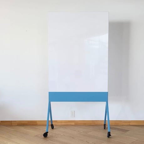 Knoll mobile markerboard