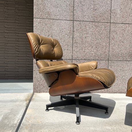 70s Eames chair & ottoman