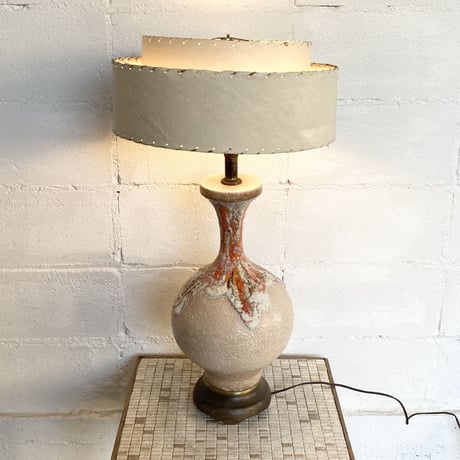 70s Fat lava table lamp