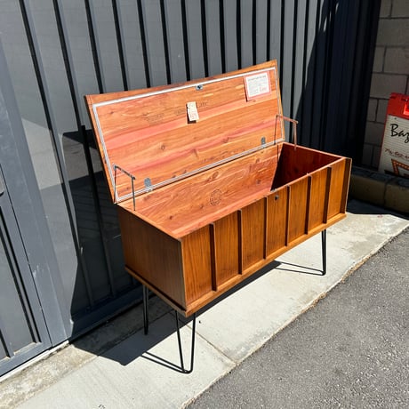 60s Lane Box shelf with legs