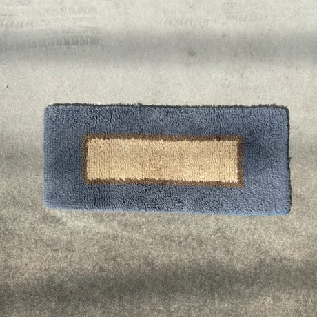 70s Square blue rug
