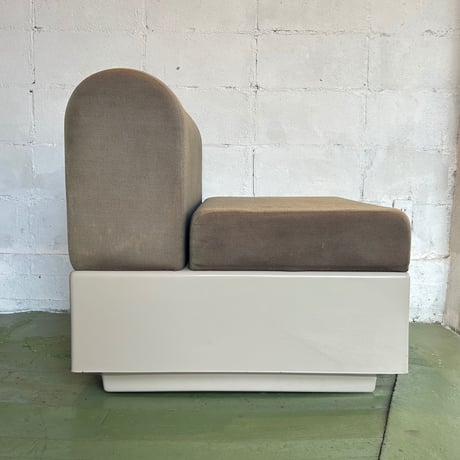 80s Sofa