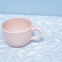 60s Wite pink mug