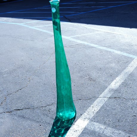 Emerald green glass flower vase