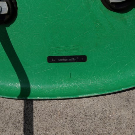 70s Eames　Kadmium　green shell chair