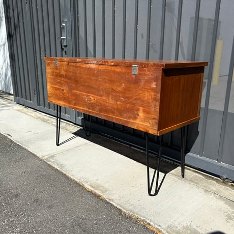 60s Lane Box shelf with legs