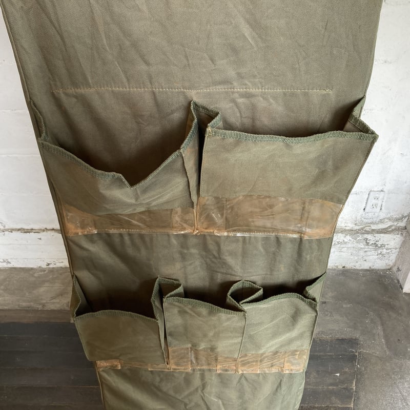 70s France army folding cabinet | The NOON 70s France army folding cabinet | The NOON