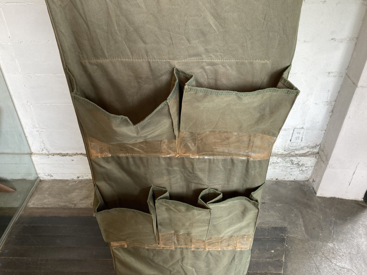 70s France army folding cabinet | The NOON 70s France army folding cabinet | The NOON