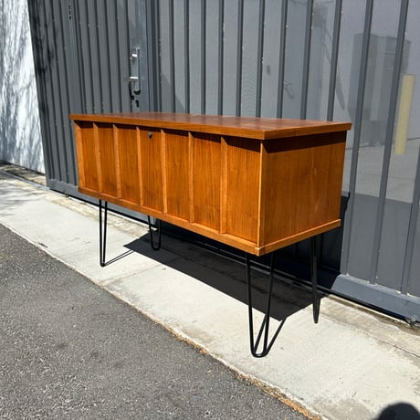60s Lane Box shelf with legs