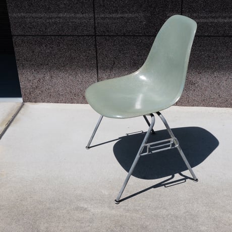 60s Eames Seaform green shell chair