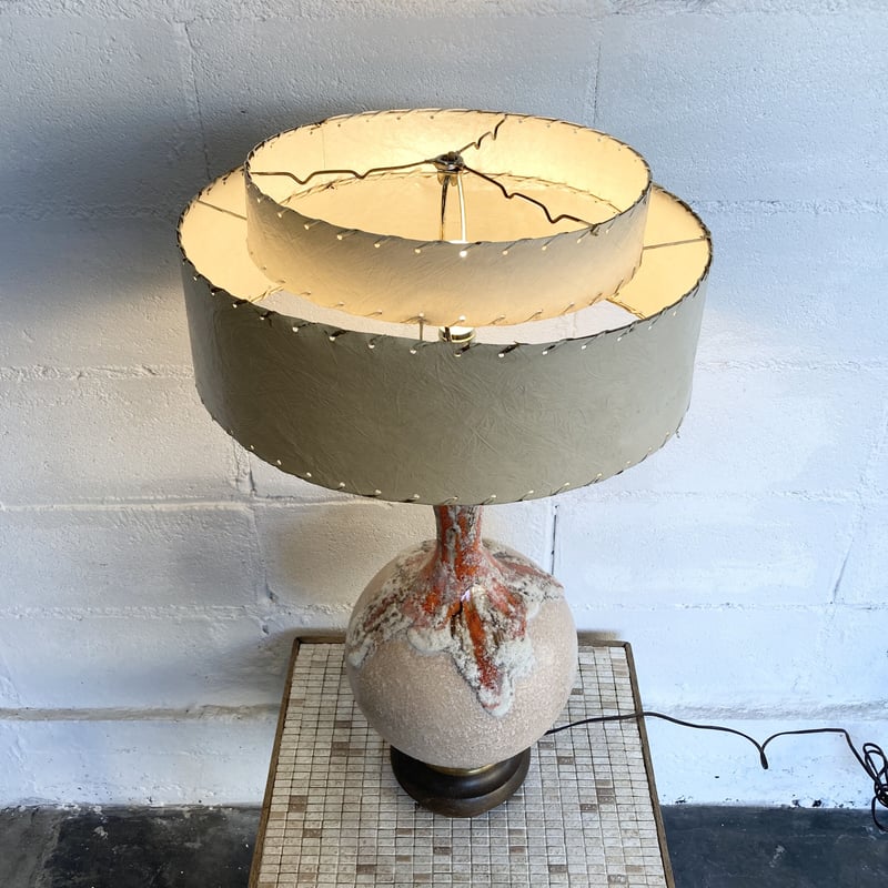 70s Fat lava table lamp | The NOON