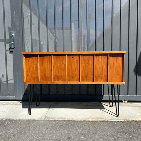 60s Lane Box shelf with legs