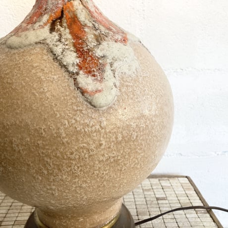 70s Fat lava table lamp