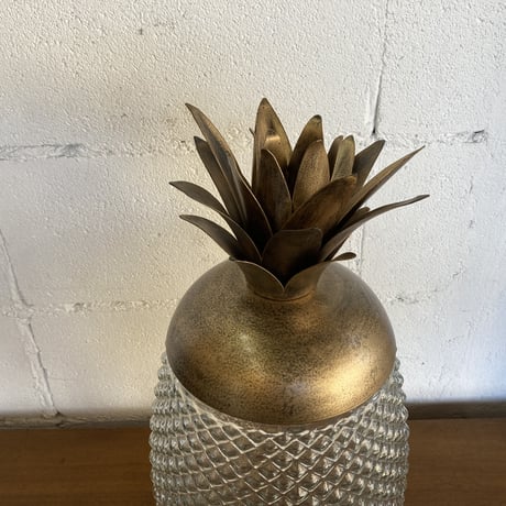 00s Hawaiian pineapple water jar