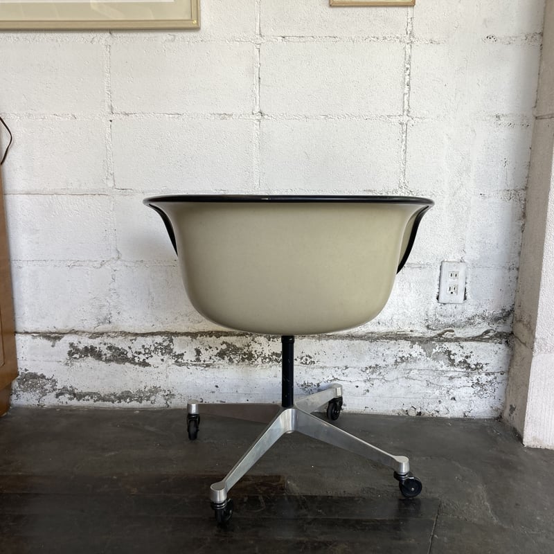 La Fonda chair | The NOON