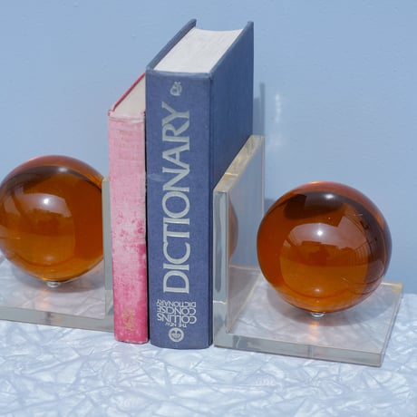 70ｓ Acrylic Book stand