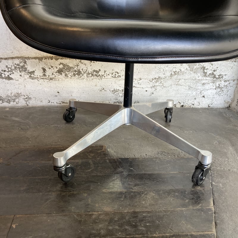 La Fonda chair | The NOON La Fonda chair | The NOON