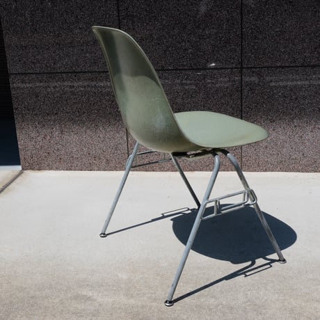 60s Eames Seaform green shell chair