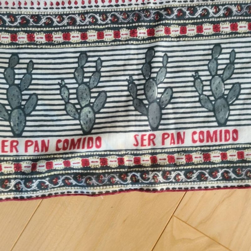 Mexican “MEDIA NARANJA” blanket by KURO | The