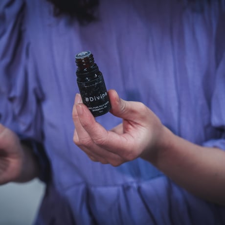 #Divina パロサント エッセンシャルオイル 10ml