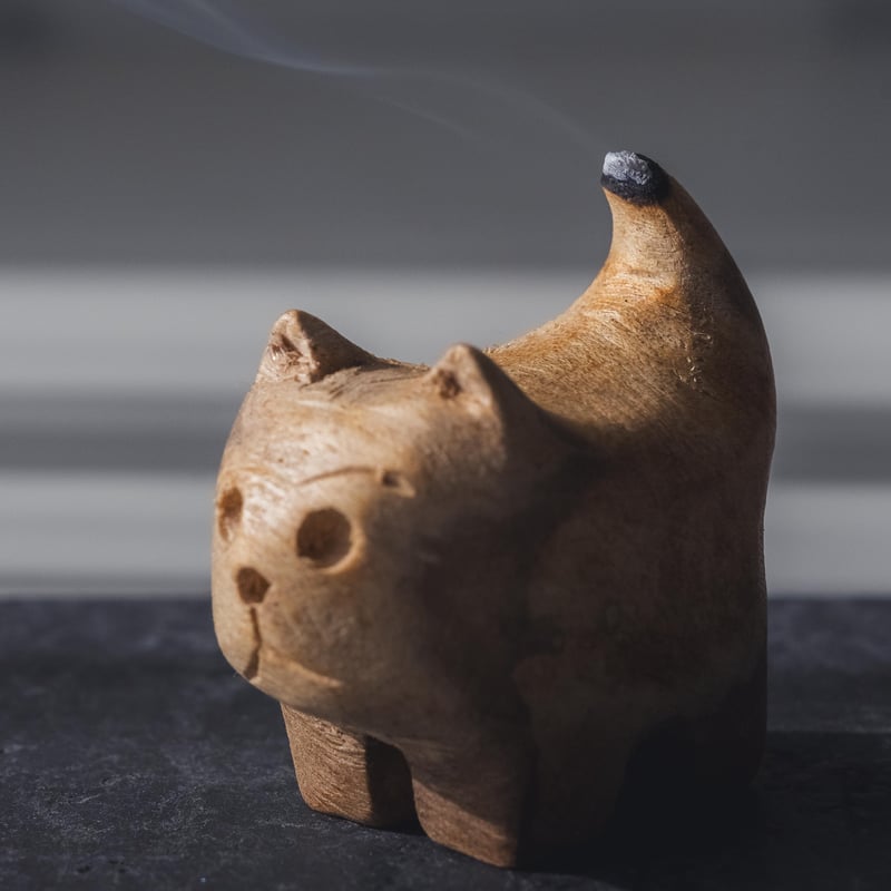 パロサンドッグ パロサント木彫りの犬 | #Divina official store