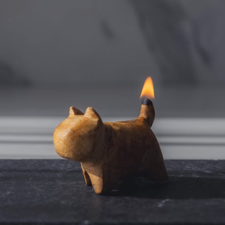 パロサンキャット　パロサント木彫りの猫