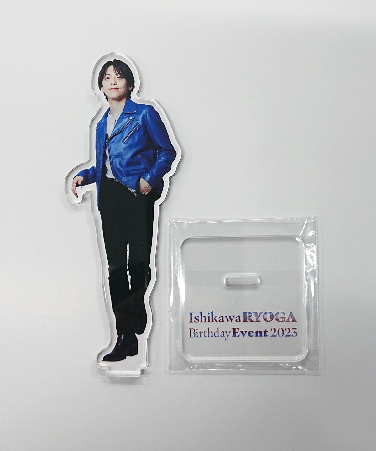 コミケC105 勝利の女神 NIKKE シンデレラ アオイル入りアクリルブロック 勝利の女神 nikke ニケ C105 コミケ アクリルスタンド シンデレラ 勝利