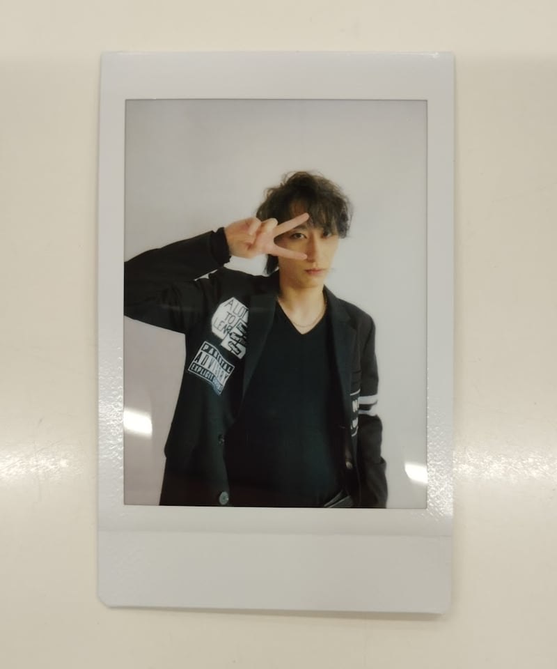 福澤侑 2024年カレンダー FC限定版 特典チェキ 福澤侑 カレンダー特典 チェキ | K-BOOKS K-POP館 アイドル館