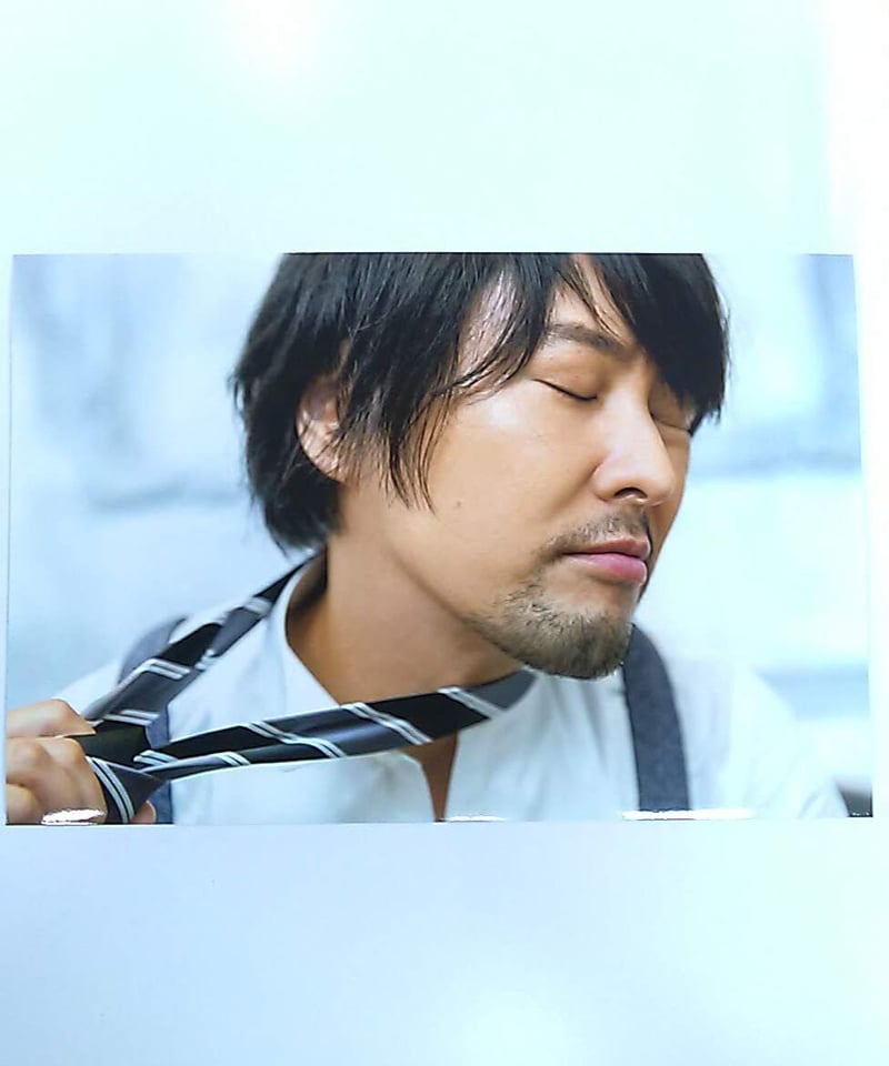 吉野裕行 声優・吉野裕行と読書会 ビッグブロマイド ネクタイ④ | K