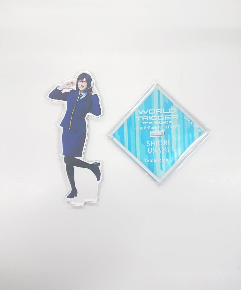 ワールドトリガー 宇佐美 栞 アクリルスタンド・パネル・ キーホルダー ワールドトリガー 宇佐美 栞 アクリルスタンド・パネル