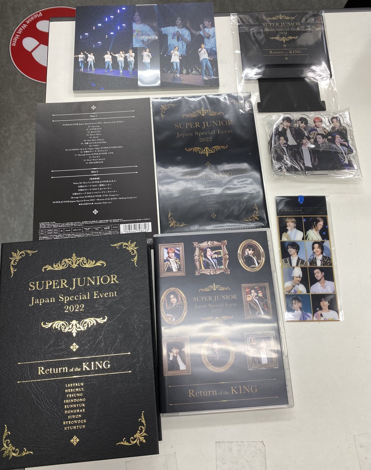 【初回生産限定豪華盤】SUPER JUNIOR Japan Special Event 2022 ～Return of the  KING（2Blu-ray）