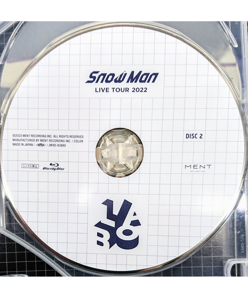 Snow Man LIVE TOUR 2022 Labo. 通常盤 Blu-ray | K-...