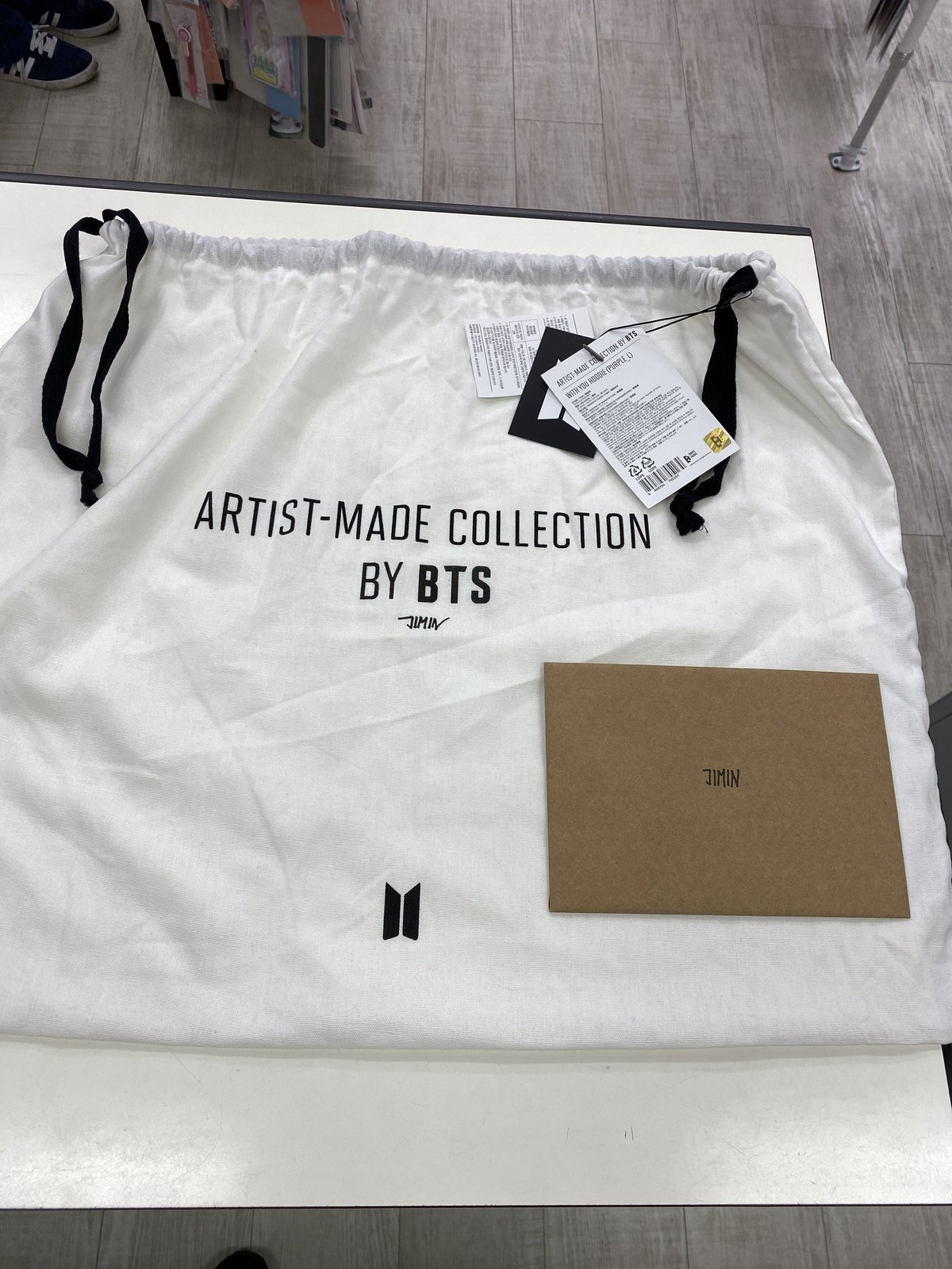 BTS アーティストメイド ジミン　パーカーSサイズ フォトカード付き BTS アーティストメイド ジミン パーカーSサイズ フォトカード付き
