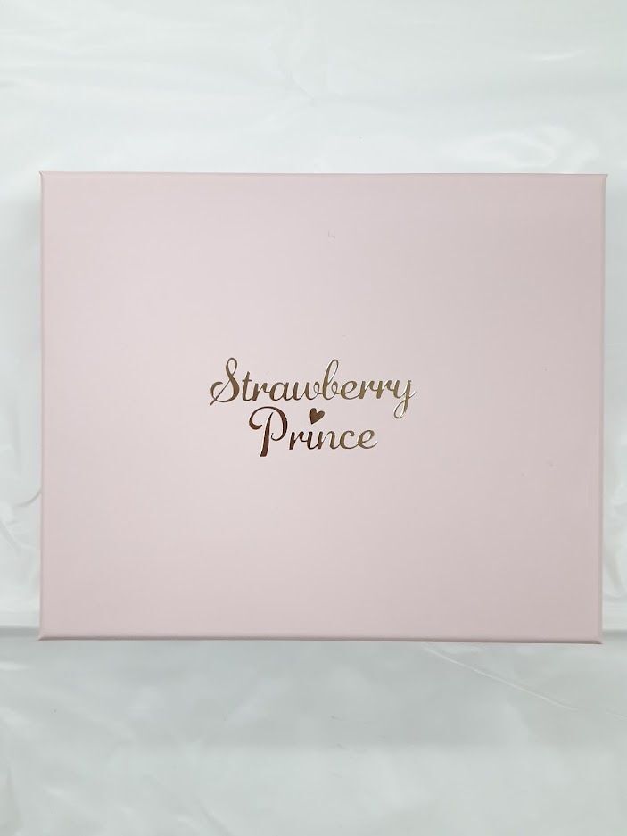 すとろべりーぷりんす いちごのおうじ商店 Strawberry Mini Wallet | K
