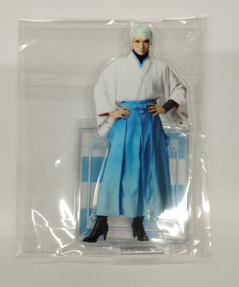 巴形薙刀 コスプレ衣装 ミュージカル刀剣乱舞 祝玖寿 音曲祭 刀剣乱舞 巴形薙刀 コスプレ衣装 羽飾り付き｜COSONSEN 激安